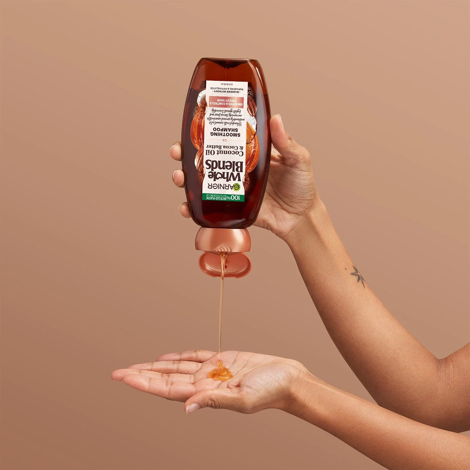 Whole Blends Smoothing Shampoo 17 Whole Blends Smoothing Shampoo